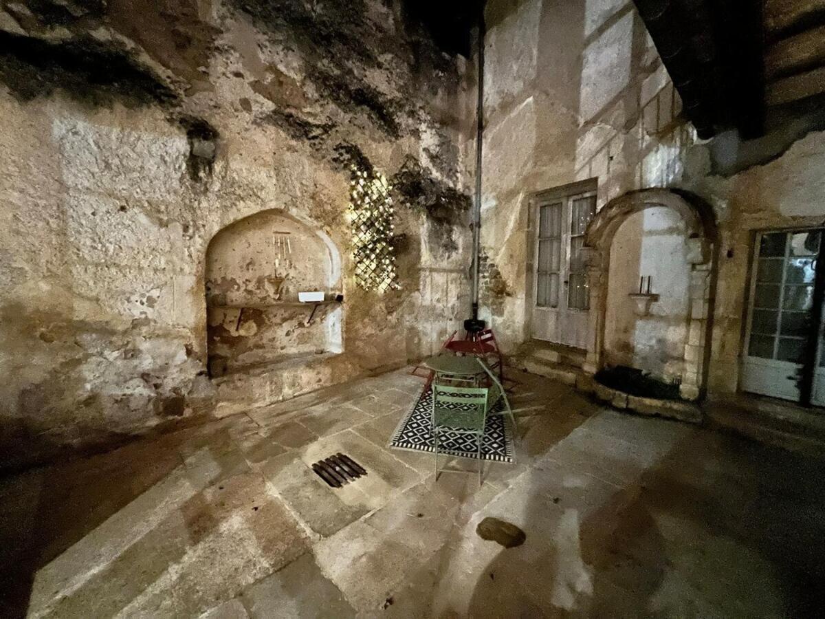 "La Grenouille" Centre Historique - Les Terres Du Roy Villa Avallon Luaran gambar